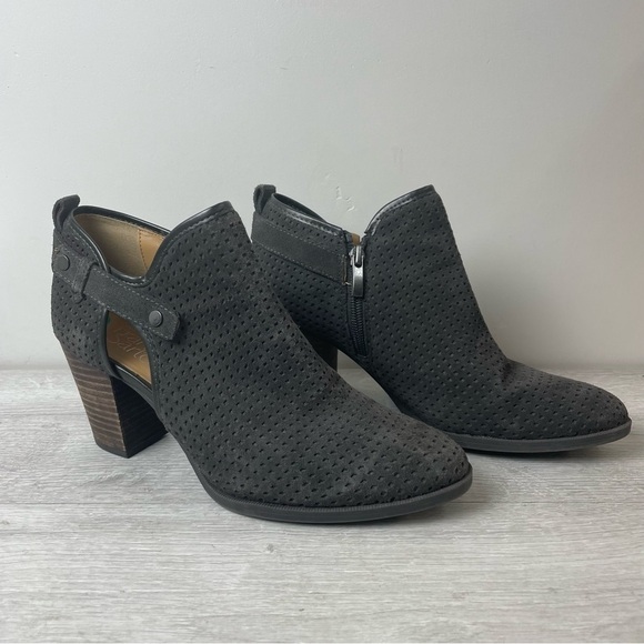 Franco Sarto Dale 2 Perforated Suede Ankle Booties Size 8 - Picture 1 of 8